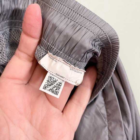 Under Armour Women's Grey Drawstring Activewear Hi Rise Athletic Sweatpants L - Picture 3 of 9